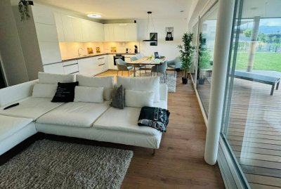 Traumhafte 3-Zimmer-Wohnung am Attersee mit Fernblick, Sauna und Garten!