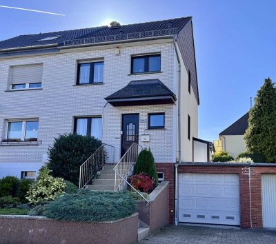 Gemütliches Haus mit 4 Zimmern, Garten und Garage in Aachen-Haaren