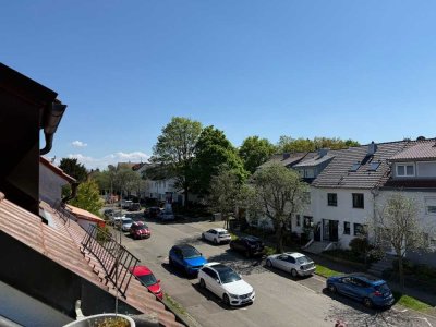 Dachgeschosswohnung in ruhiger Wohnstrasse