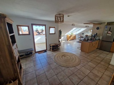 Helle 4,5-Zimmer-Dachgeschosswohnung in Ma-Sandhofen von privat