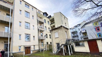 Mehrfamilienhaus mit Balkonen in Schloßchemnitz