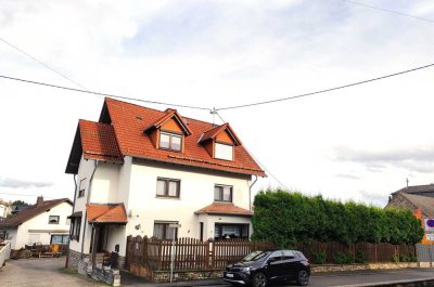 Geräumiges & stilvolles Haus mit vielfältigem Potenzial – ideal für Visionäre! Direkt A3