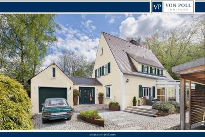 Exklusives Einfamilienhaus mit direktem Waldzugang – Stilvoll wohnen in naturnaher Lage