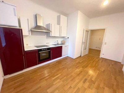WG-geeignete 4-Zimmer-Wohnung in zentraler Lage