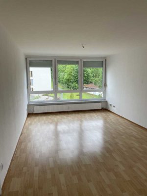 Freundliche und gepflegte 3-Raum-Wohnung mit Balkon in Tauberbischofsheim