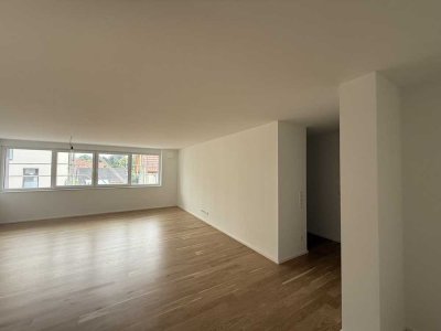 ** Wohnen im Herzen Metzingens - tolle 3-Zimmer Wohnung im 1. OG **