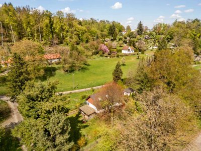 Charaktervolles Einfamilienhaus auf großem Naturgrundstück