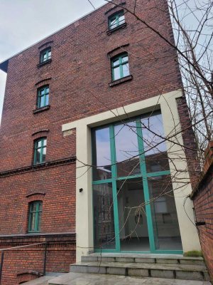 Wohnen im exklusiven Loft auf 2 Etagen im "Görlitzer Flatiron"