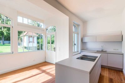 Wunderschöne Wohnung in Bestlage / eigene Terrasse und Garten zur gem. Nutzung