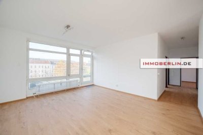 IMMOBERLIN.DE - Echtes Penthouse in Toplage – Sonnige Wohnung mit Südwestterrasse