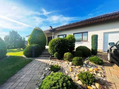 Idylle pur!! Einfamilienhaus mit Panorama-Blick und großem Gartenparadies in Fürth Odw.