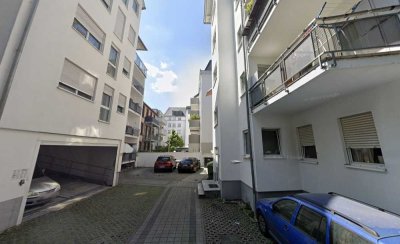 Attraktive 2-Zimmer Wohnung, frisch renoviert, in Offenbach Stadtmitte