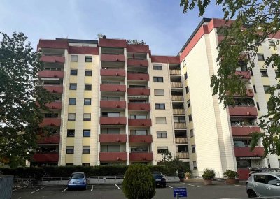 Hervorragend konzipierte 3-Zi-Penthouse-Wohung in guter Wohnlage mit zwei Dachterrassen und Ausblick