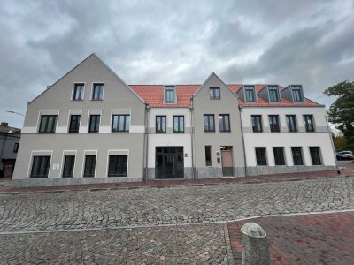 Exkl. 2-Zi. Dachgeschosswohnung direkt in der Innenstadt