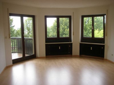Helle 2-Zimmer Wohnung im 2. OG mit Balkon in Freiburg-Zähringen