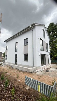 Modernes Einfamilienhaus mit Gartenidylle & Mitgestaltungsoption – schlüsselfertig zum Jahresende!