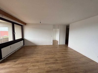 Frisch renovierte 2-Zimmer-Wohnung mit phänomenalem Ausblick