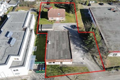Hochwertiges Einfamilienhaus + Gewerbehalle 2 Garagen 10 Stellplätze in Lünen prov.-frei zu verk!