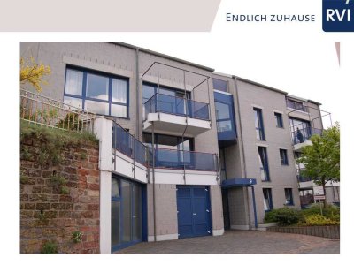 Exklusive Wohnung mit EBK & Parkettboden - Homburger Altstadt - direkt vom Vermieter