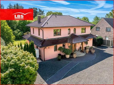 Ansprechender Landsitz im toskanischen Stil - großzügig und außergewöhnlich