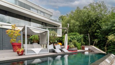 Luxusvilla mit Infinitypool in absoluter Ruhelage in Hinterbrühl – Exklusives Anwesen mit Top-Ausstattung