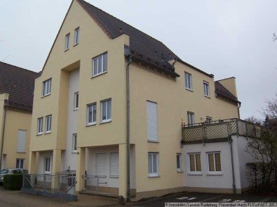 Sonnenverwöhnte Dachterrasse am Golfplatz