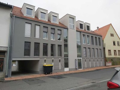 Moderne Wohnung im Neubau mit drei Zimmern sowie Balkon und EBK in Kelkheim (Taunus)