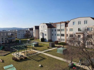 3-Zimmer-Wohnung, Top 12