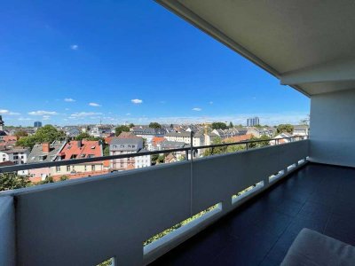Helle 2-Zimmer Wohnung im 7. OG mit Balkon in Frankfurt-Bornheim