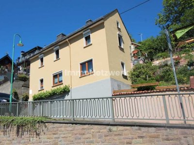 Sehr gepflegtes Einfamilienhaus ca. 121 m² 7 Zimmer am Hang in Wasenbach mit schönem Weitblick