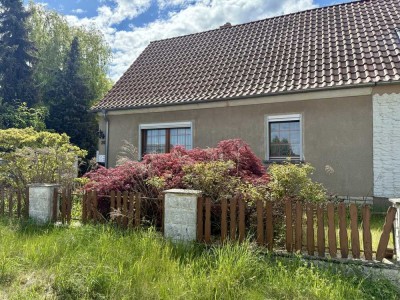 AB NACH SEELOW | Großzügige Doppelhaushälfte mit Feldblick zum sanieren und modernisieren!
