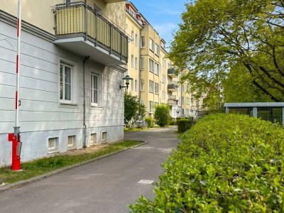 Bezugsfreie 3-Zimmer-Altbauwohnung mit flexibler Raumstruktur