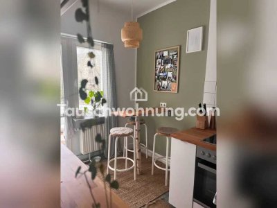 Tauschwohnung: Schöne Altbauwohnung mit Flügeltüren