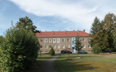 modernisierte 2-Raum Wohnung im Erdgeschoss