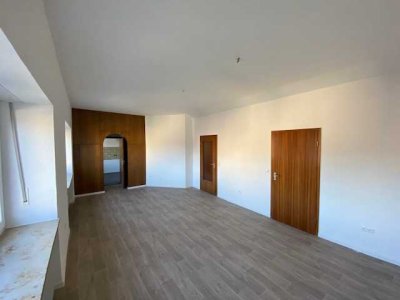Ruhige, helle 3-Zi-Wohnung n Konradsreuth