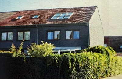 Attraktives, helles 5-Zimmer-Reihenendhaus in Hemmingen-Arnum