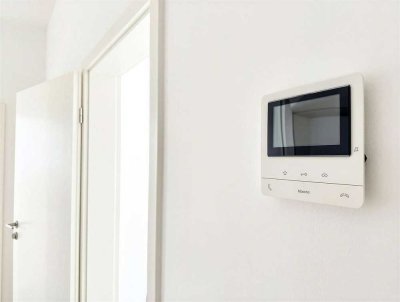 Neu & exklusiv! Hochwertig sanierte 3-Raum-Wohnung inklusive EBK