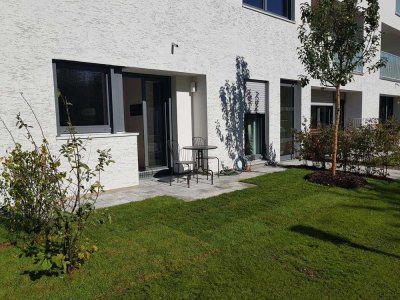 Bogenhausen - Sonnige 2-Zimmer-EG-Wohnung mit Garten und EBK