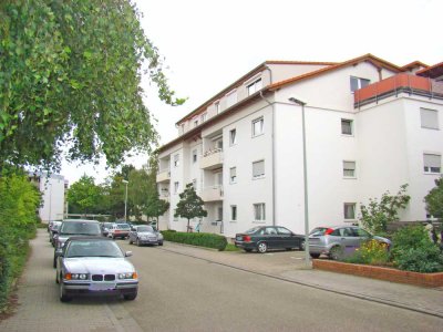 Helle 3-Zimmer Wohnung in bester Lage von Lampertheim zu vermieten