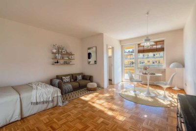 Lichtdurchflutetes City-Apartment mit sonniger Loggia - leerstehend