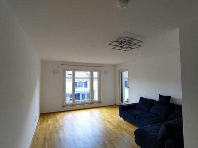 Wunderschöne 2-Zimmer-Wohnung mit Balkon in durlacher Innenstadtnähe