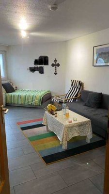 ♥️-lich Willkommen! Saniertes Apartment mit Balkon und  Stellplatz zu verkaufen - Provisionsfrei