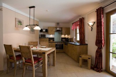 Schöne voll möblierte 65qm Wohnung zu vermieten