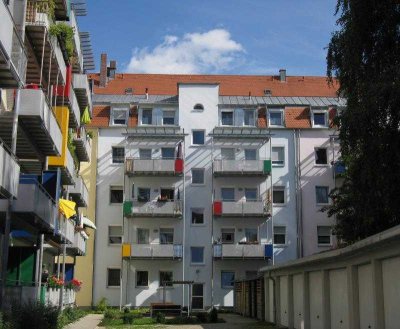 3 Zimmer Wohnung im 2. OG mit Balkon (ohne Aufzug)