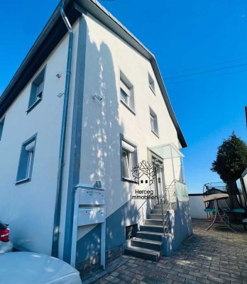 Schöne moderne sanierte 2 Zimmerwohnung ** mit schöner Aussicht