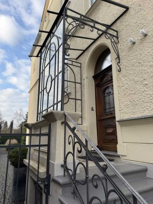 Jugendstilvilla - außen 1901, innen 2025