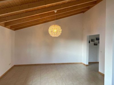 Zentrumsnahe helle und saubere 2-Zimmer-Wohnung  in Brühl