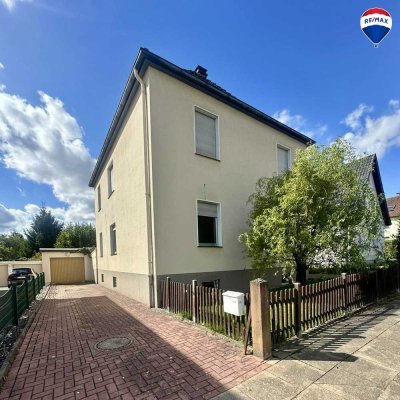 Gepflegtes1-2 Familienhaus mit großem Garten und vielseitigem Nutzungspotenzial in Bielefeld-Brake