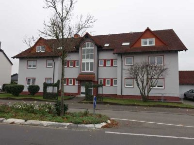 Schöne 2 Zimmer-Wohnung (Dachgeschoss) in Hanau/ Klein-Auheim
