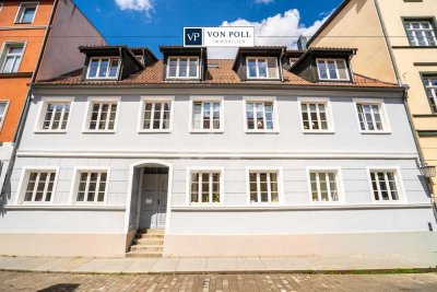 Sanierte Etagenwohnung mit moderner Ausstattung und traumhaften Kirchenblick